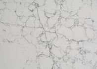 Resistenza bianca di superficie del graffio della pietra del quarzo del solido per la cima del lavoro/piano d'appoggio
