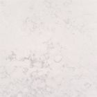 Pietra bianca d'imitazione impermeabile del quarzo di Carrara con il controsoffitto della cucina