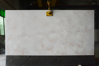 7Mohs Calacatta Grey Quartz With Washed Out venato la parete del pavimento