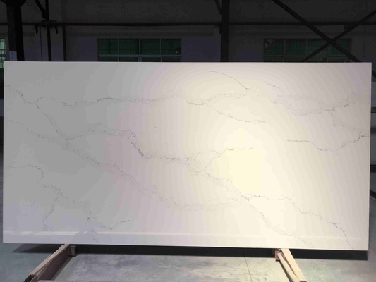 Spessore artificiale della pietra 10mm del quarzo di Calacatta per la pietra del controsoffitto della cucina